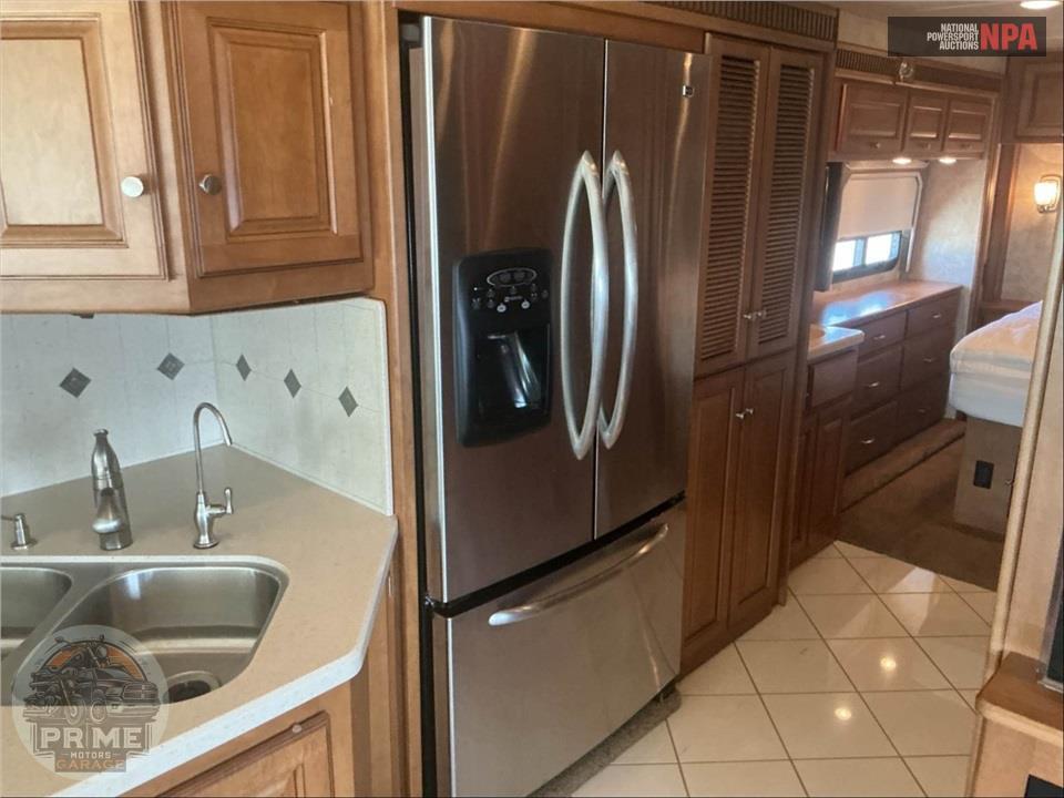 2012 Winnebago M-36M-CUMMINS 360HP - JOURNEY SERIES — фото 24