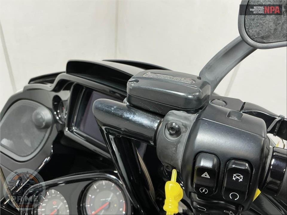 2020 Harley-Davidson FLTRXSE CVO ROAD GLIDE — фото 28