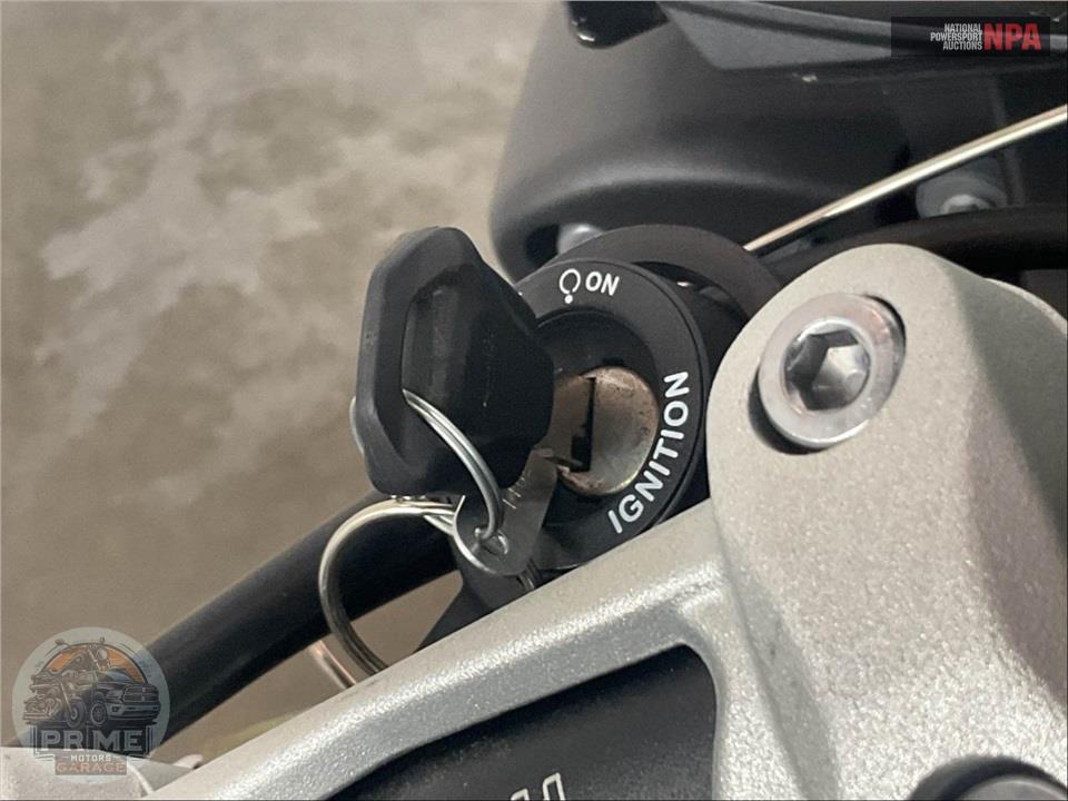 2016 Triumph SPEED TRIPLE S (ABS) — фото 11