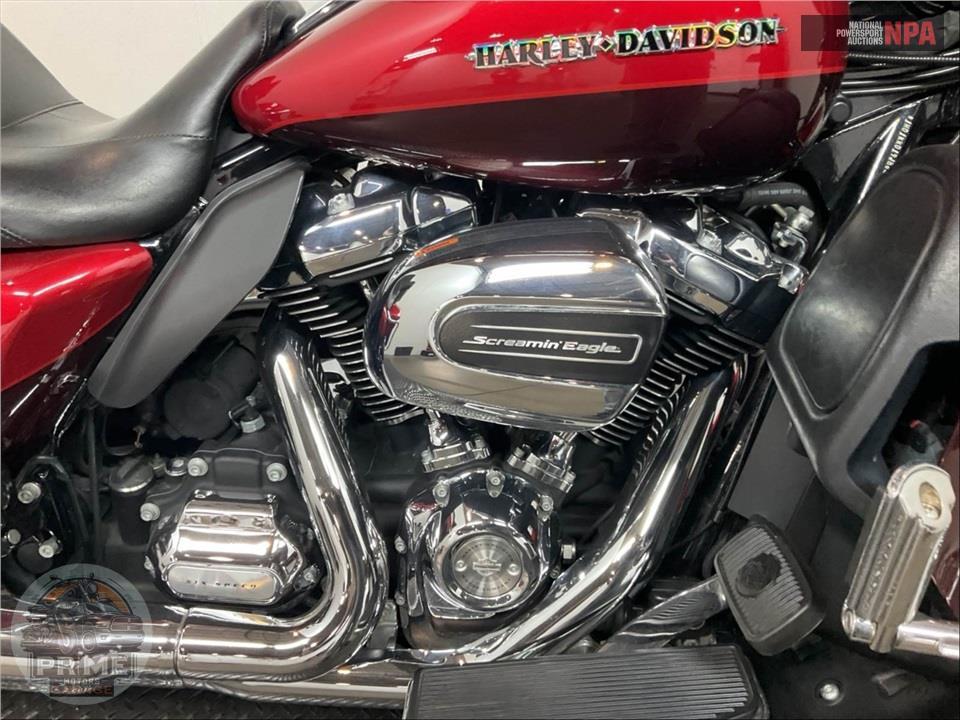 2018 Harley-Davidson FLHTKL ULTRA LIMITED LOW — фото 6