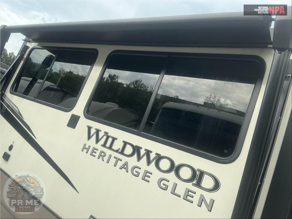 2024 Wildwood By Forest River M-308RL - HERITAGE GLEN SERIES — фото 33