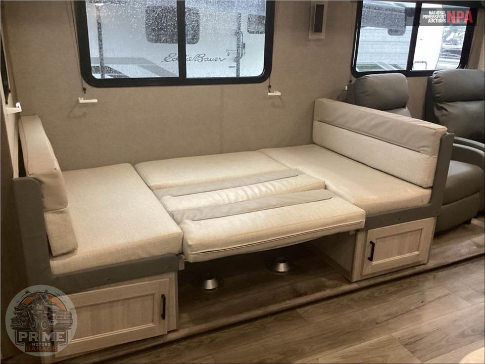 2024 Coachmen By Forest River M-261 BHS - CATALINA SUMMIT SERIES — фото 13