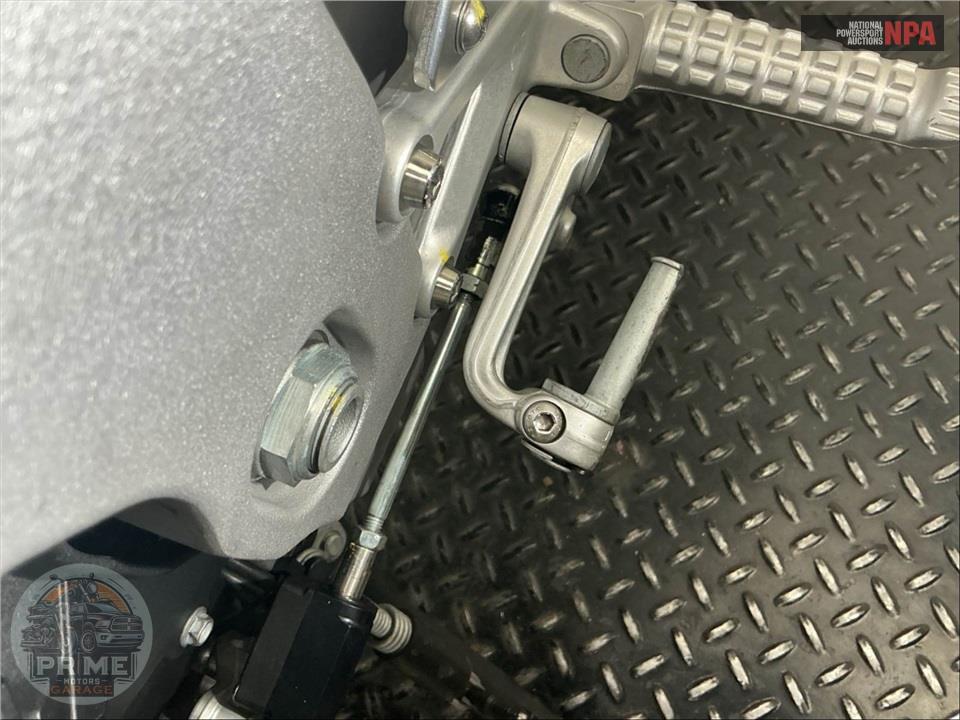 2016 Aprilia TUONO V4 1100 RR FACTORY ABS — фото 27