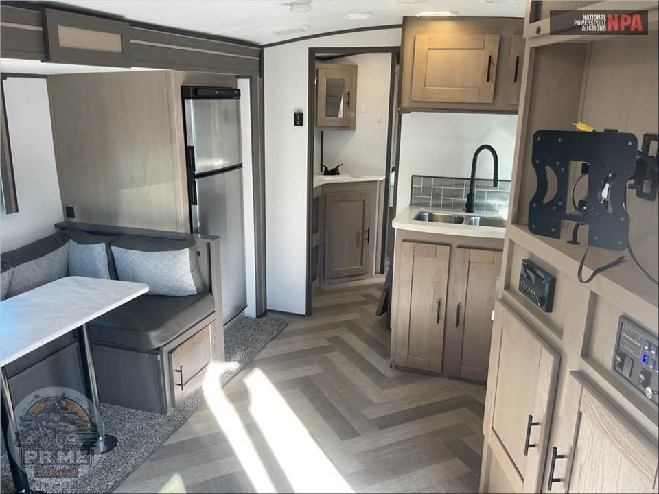 2021 Twilight Rvs M-2500 - SIGNATURE SERIES — фото 8