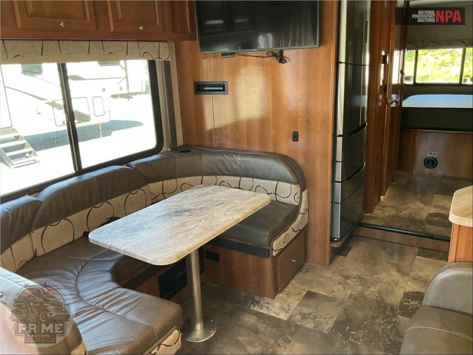 2019 Coachmen By Forest River M-311 FS E450 - LEPRECHAUN SERIES — фото 8