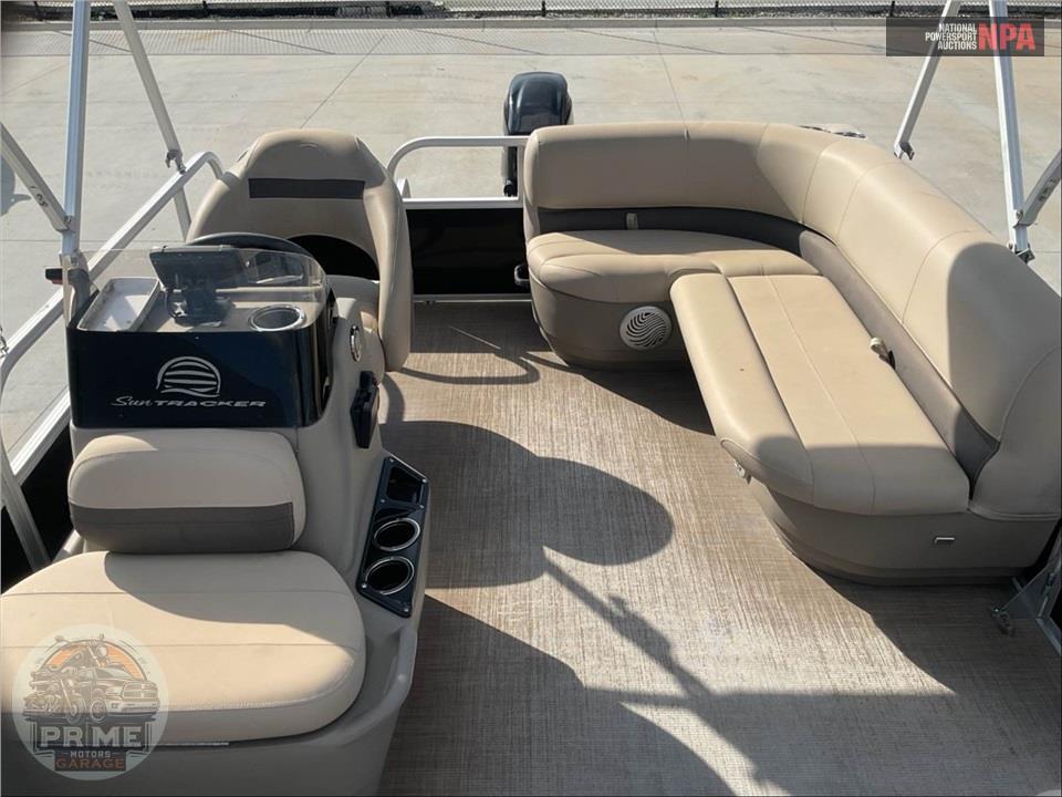 2021 Tracker Marine BASS BUGGY 16 XL SUN TRACKER SERIES L=18/E=1-50HP MERCURY OB — фото 36