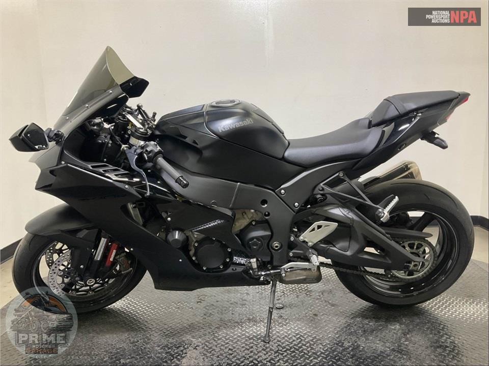 2025 Kawasaki ZX1002MSFAL NINJA ZX-10R — фото 3