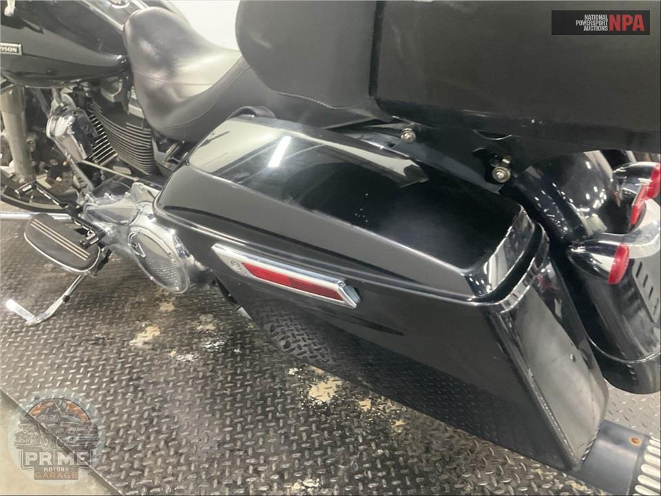 2022 Harley-Davidson FLHX STREET GLIDE — фото 22