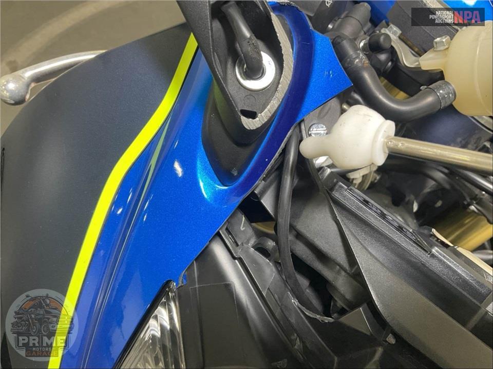 2011 Suzuki GSX-R750L1 — фото 18