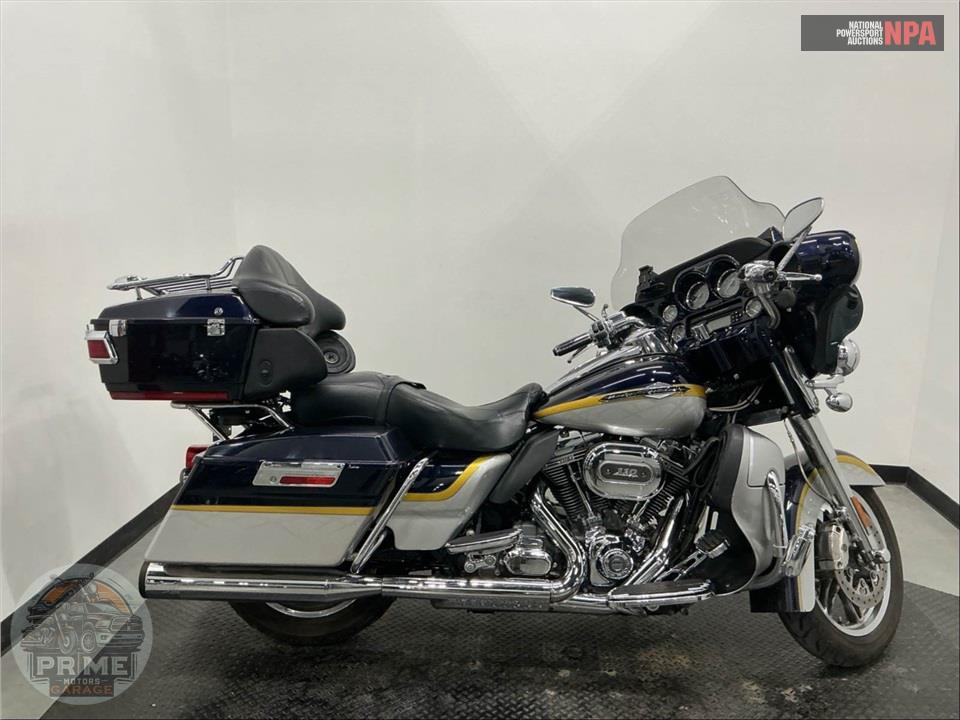 2012 Harley-Davidson FLHTCUSE7 SCREAMIN EAGLE — фото 1