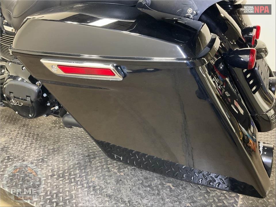 2023 Harley-Davidson FLHXS STREET GLIDE SPECIAL — фото 22