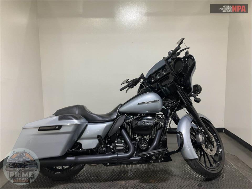 2019 Harley-Davidson FLHXS STREET GLIDE SPECIAL — фото 1