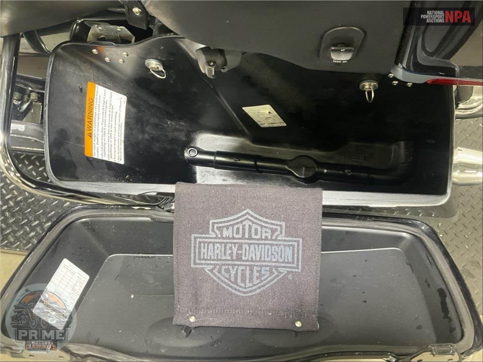 2013 Harley-Davidson FLHTK ELECTRA GLIDE UL LI — фото 25