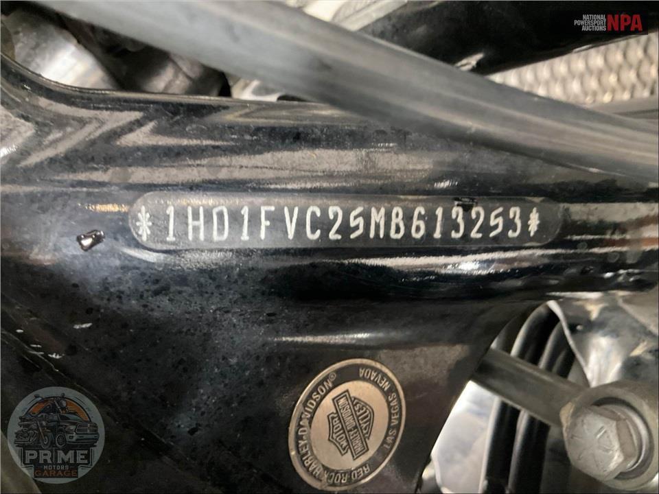 2021 Harley-Davidson FLHT ELECTRA GLIDE STANDARD — фото 33