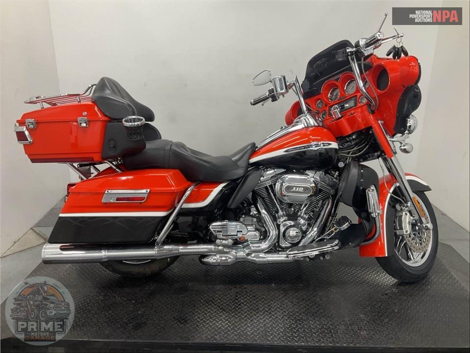2012 Harley-Davidson FLHTCUSE7 SCREAMIN EAGLE — фото 1