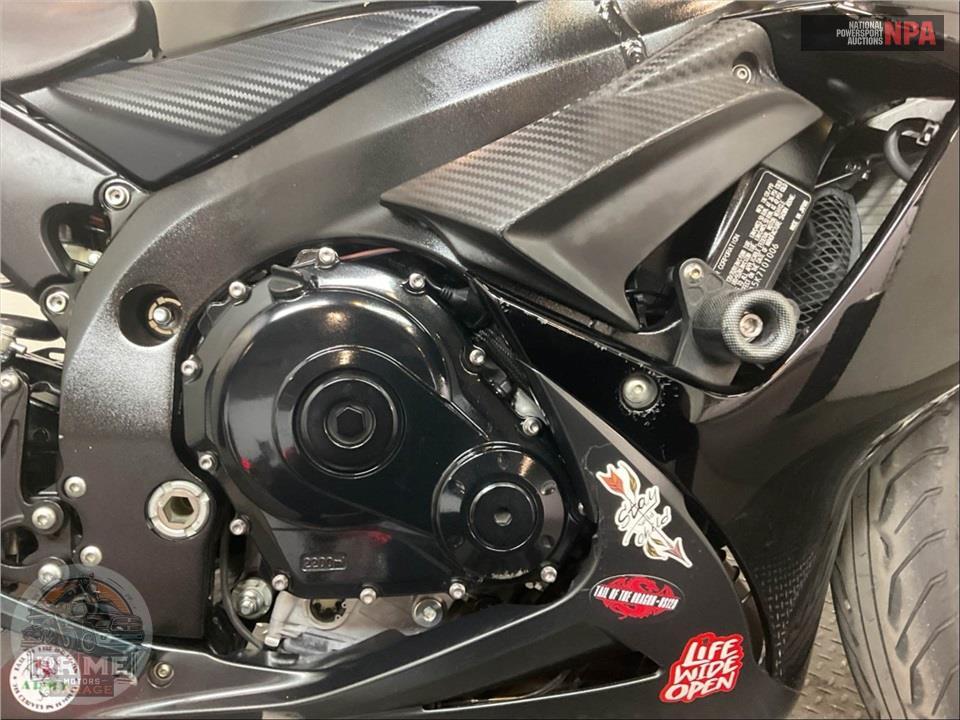 2019 Suzuki GSX-R750L9 — фото 6