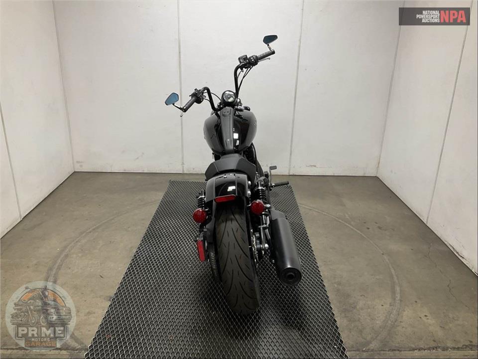 2025 Indian Motorcycle SPORT SCOUT SIXTY LIMITED (SMOKE) — фото 4