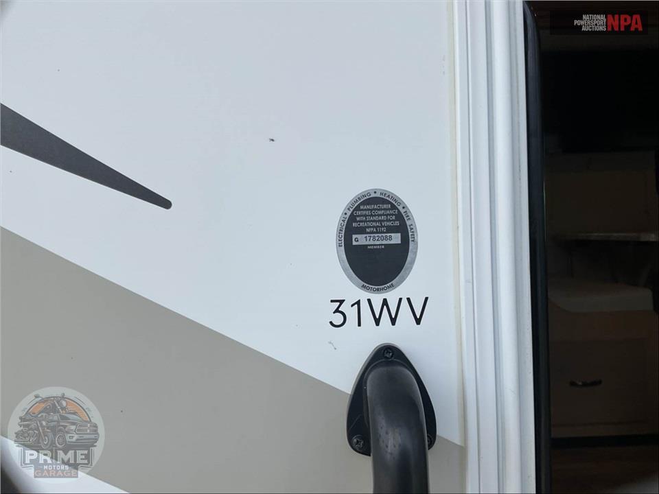 2020 Thor Motor Coach M-31W E450-V10 - FOUR WINDS SERIES — фото 6