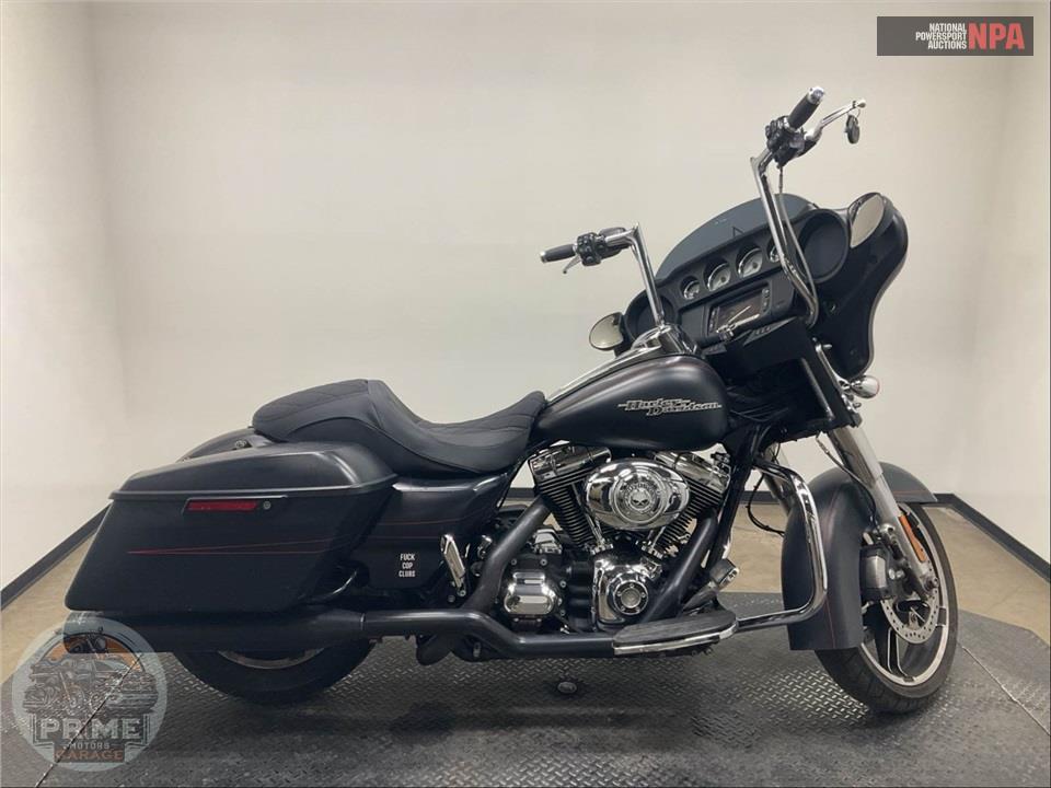 2016 Harley-Davidson FLHXS STREET GLIDE SPECIAL — фото 1