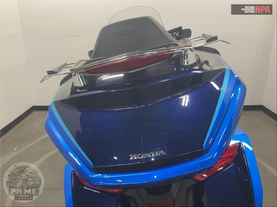 2022 Honda GL1800D GOLDWING TOUR DCT — фото 18