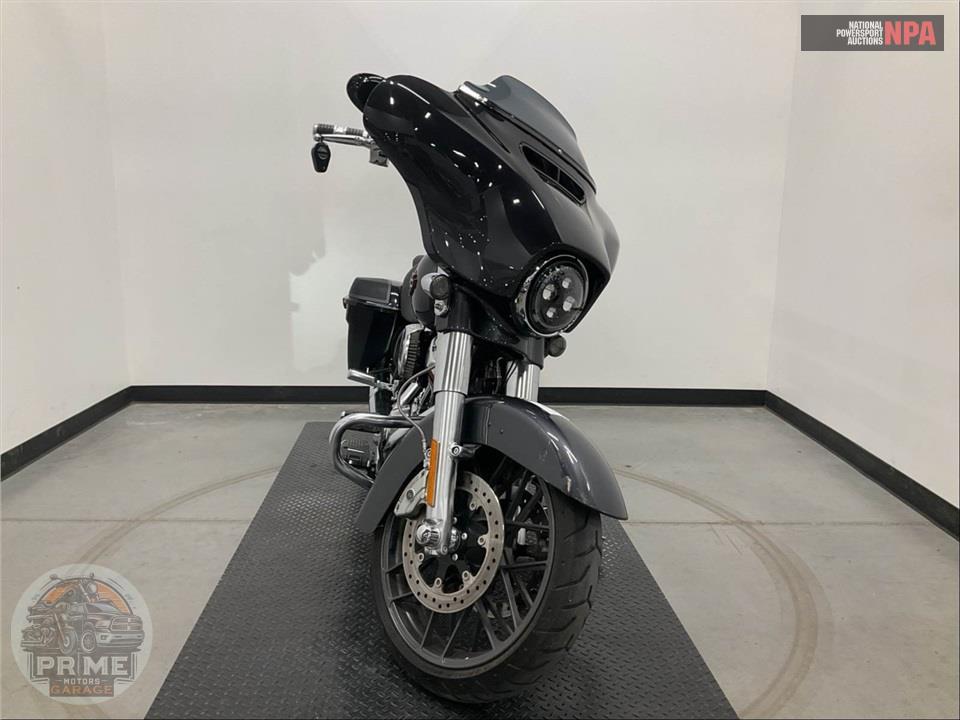 2020 Harley-Davidson FLHXSE CVO STREET GLIDE — фото 2