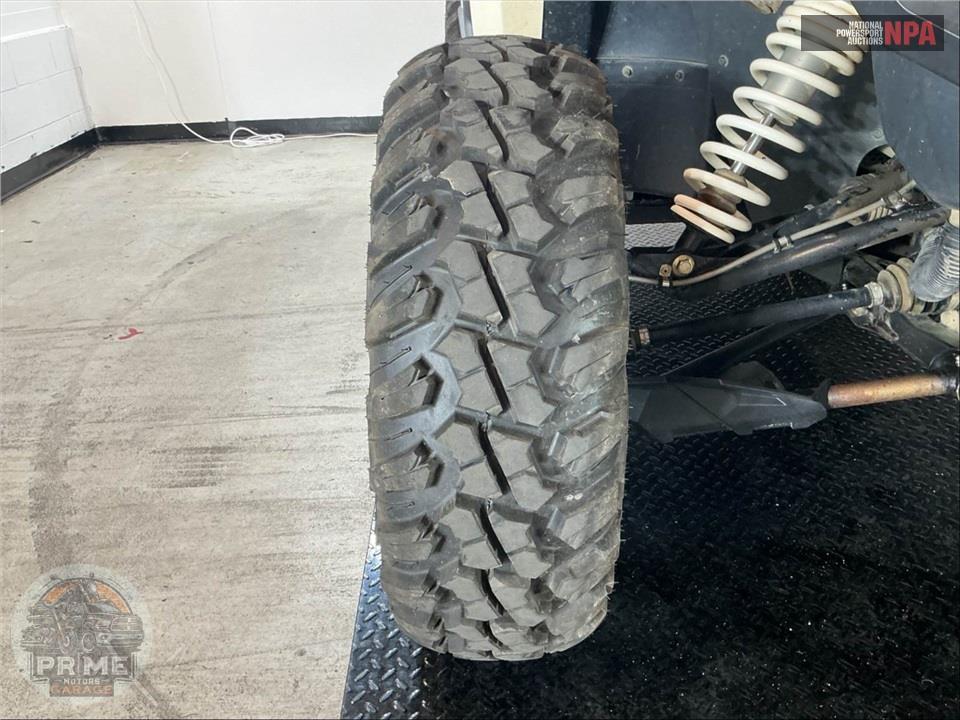 2016 Can-Am MAVERICK 1000R XC — фото 16