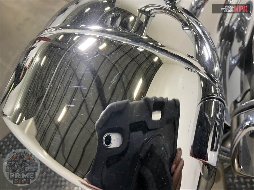 2005 Harley-Davidson FLHRI ROAD KING — фото 61