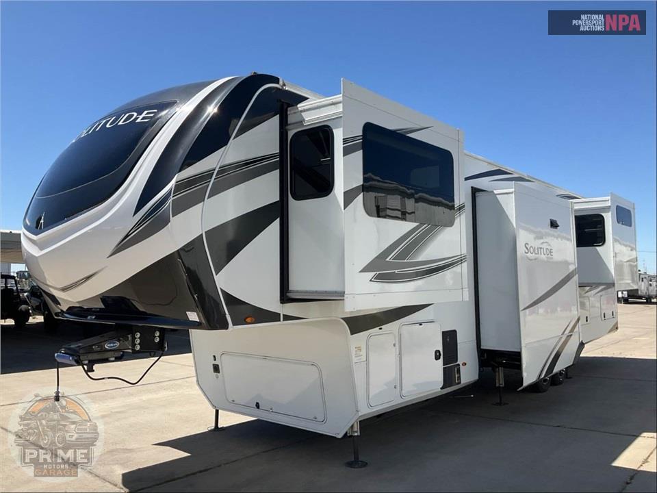2024 Grand Design Recreational Vehicles M-380FL - SOLITUDE FIFTH WHEEL SERIES — фото 2