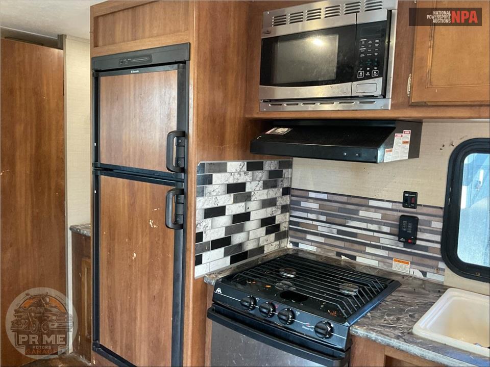 2016 Keystone Rv M-2600TB SUMMERLAND SERIES — фото 21