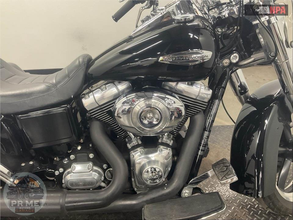 2012 Harley-Davidson FLD-103 DYNA SWITCHBACK — фото 6