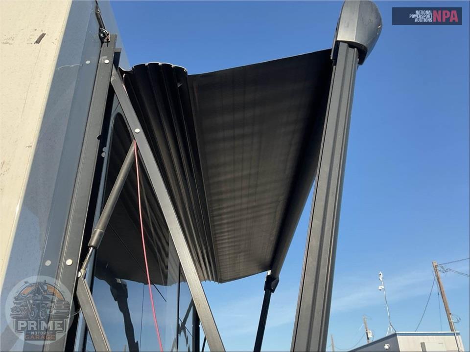 2021 Palomino By Forest River M-328RLCW - COLUMBUS C FIFTH WHEEL SERIES — фото 26