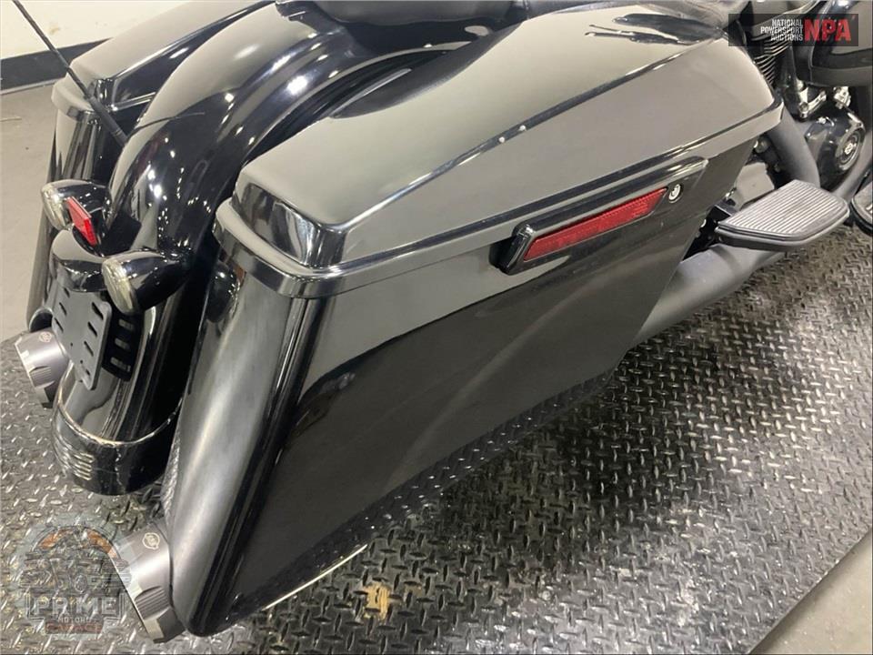 2019 Harley-Davidson FLHXS STREET GLIDE SPECIAL — фото 18