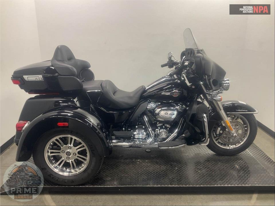 2024 Harley-Davidson FLHTCUTG TRI GLIDE ULTRA CLASSIC — фото 1
