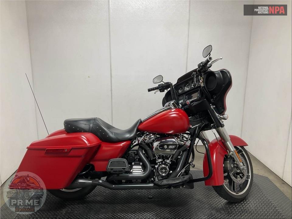 2018 Harley-Davidson FLHX STREET GLIDE — фото 1