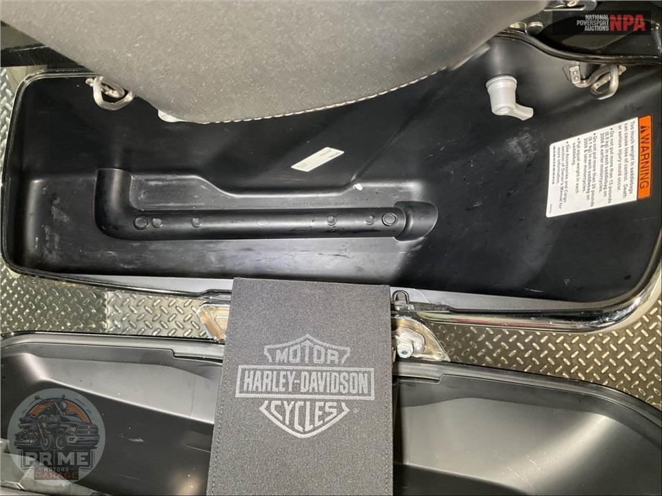 2022 Harley-Davidson FLHTK ULTRA LIMITED — фото 24