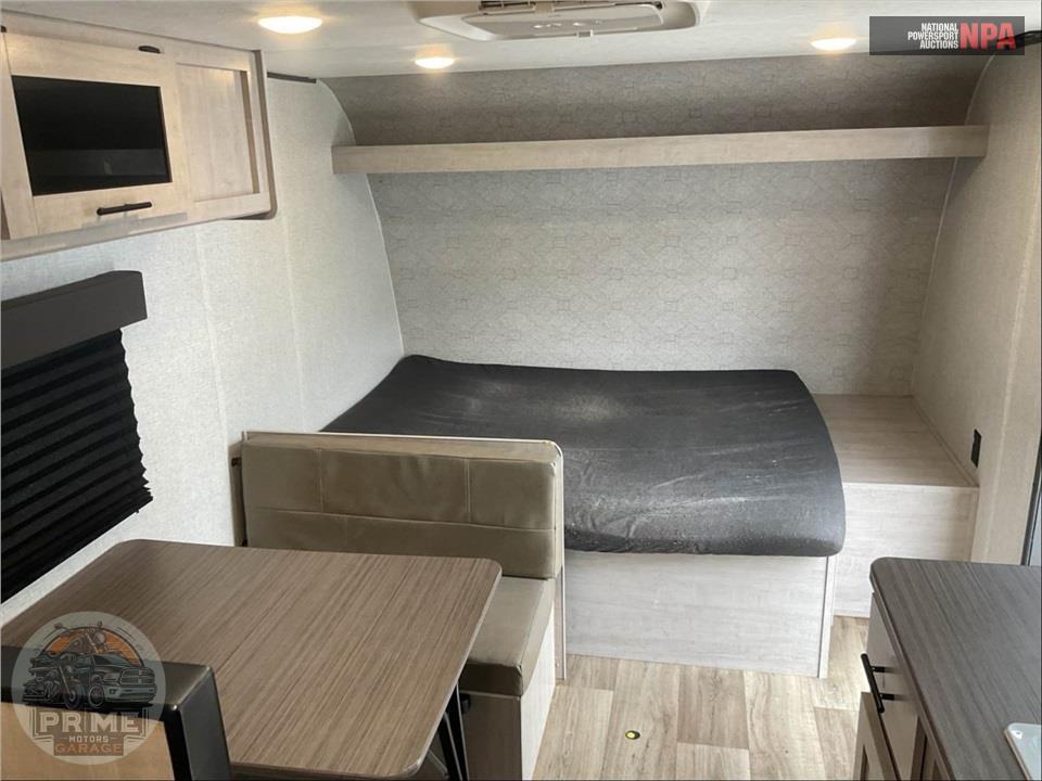 2025 Crossroads Rv M-18BH - ZINGER LITE SERIES — фото 9