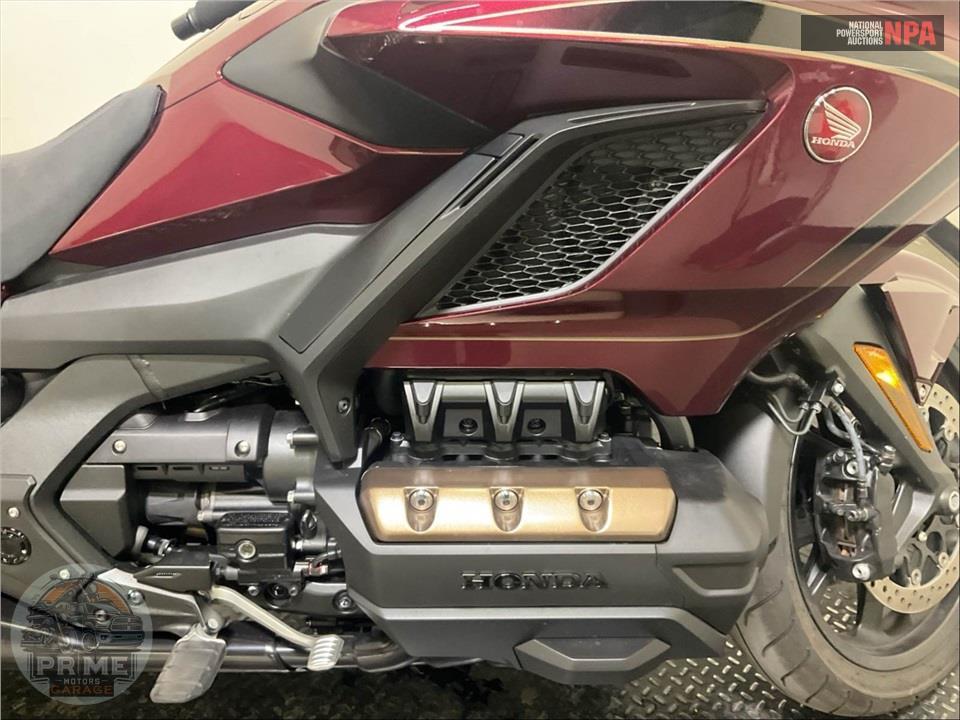 2025 Honda GOLD WING TOUR 50TH ANNIVERSARY — фото 6