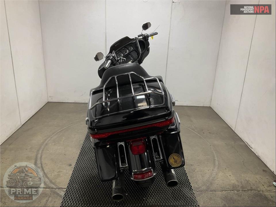 2014 Harley-Davidson FLHTCU ULTRA CLASSIC ELECTRA GLIDE — фото 4