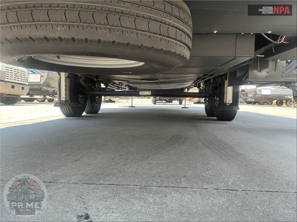 2024 Alliance Rv M-36V11 - VALOR FIFTH WHEEL SERIES — фото 45