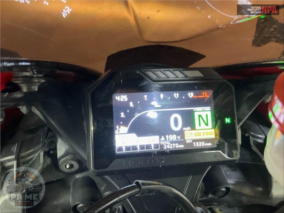 2017 Honda CBR1000RRH — фото 5