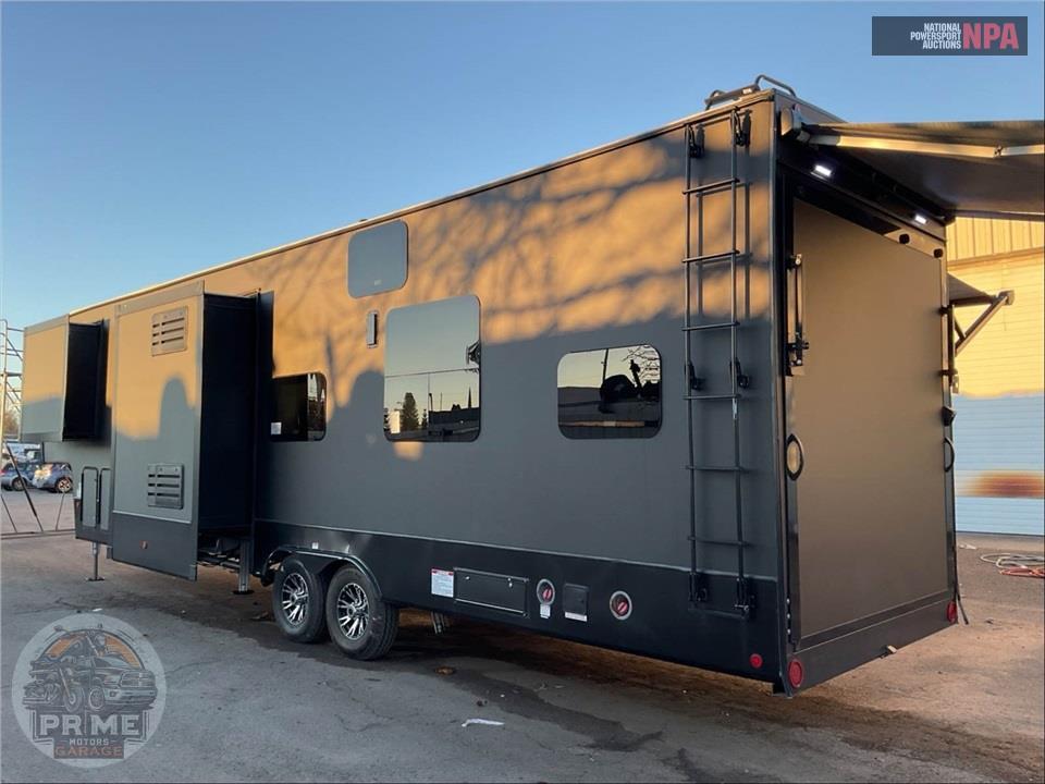 2021 Voltage M-3635 - TOY HAULER TOY HAULER SERIES — фото 3