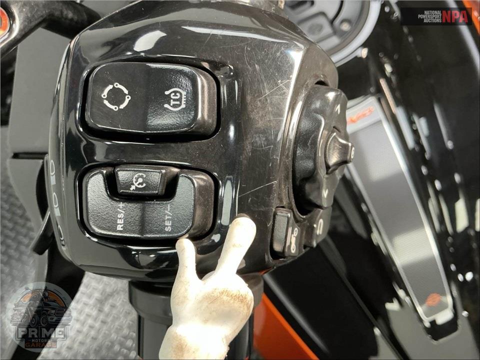 2023 Harley-Davidson FLTRXSE CVO ROAD GLIDE — фото 26