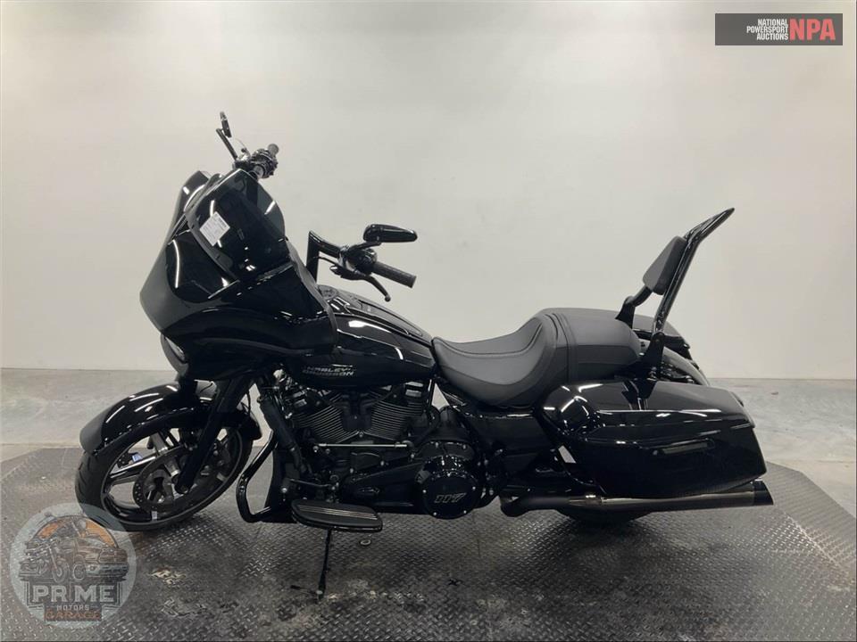 2024 Harley-Davidson FLHX STREET GLIDE — фото 3