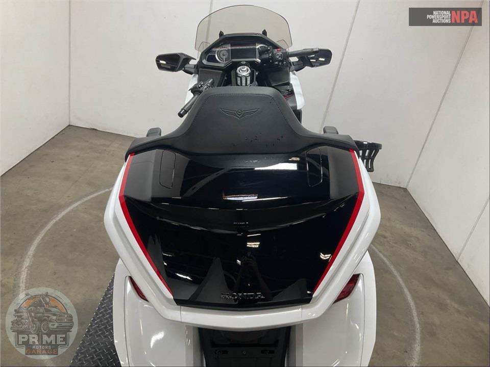 2024 Honda GL1800D GOLDWING TOUR DCT — фото 16