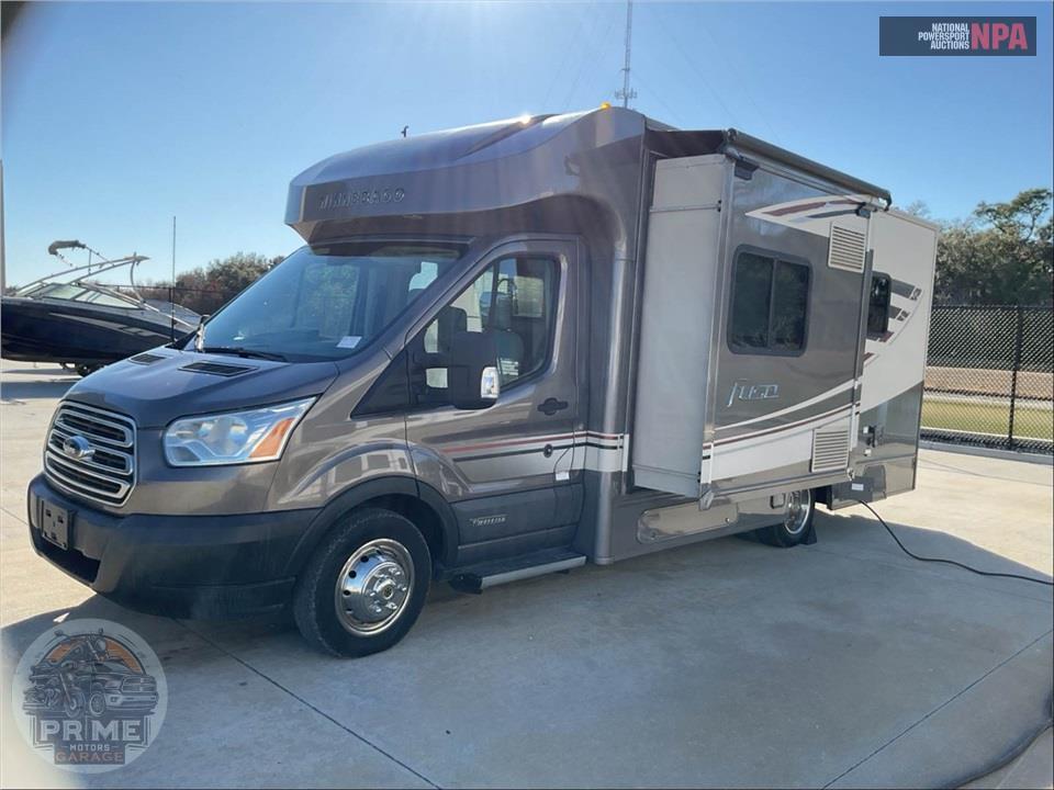 2017 Winnebago M-23A FORD - FUSE SERIES — фото 2