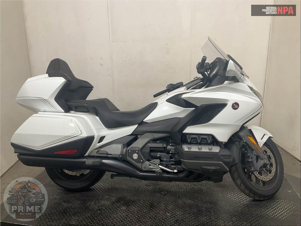 2020 Honda GL1800 GOLDWING TOUR — фото 1