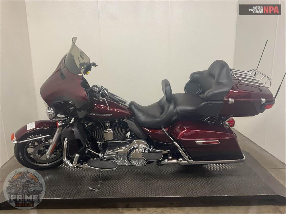2015 Harley-Davidson FLHTK ELECTRA GLIDE ULTRA LIMITED — фото 3