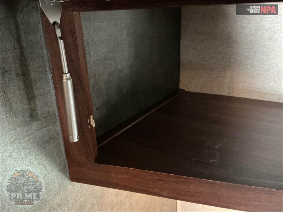 2015 Heartland Rvs M-24BHS - NORTH TRAIL SERIES — фото 25