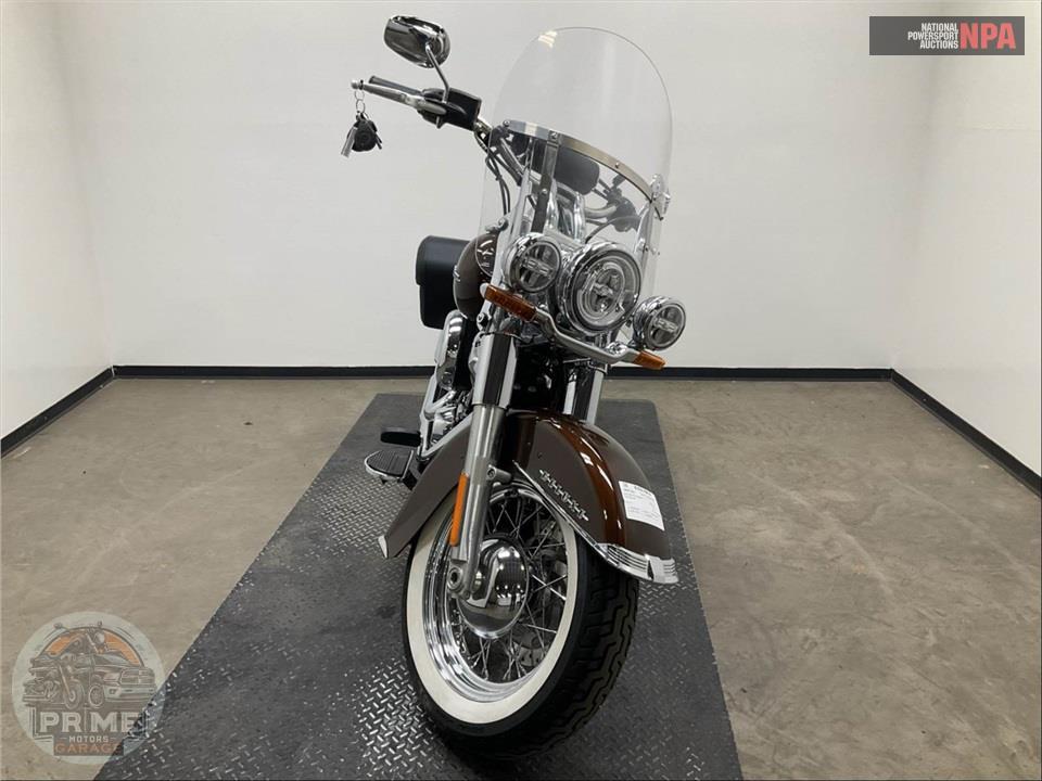 2019 Harley-Davidson FLDE DELUXE — фото 2
