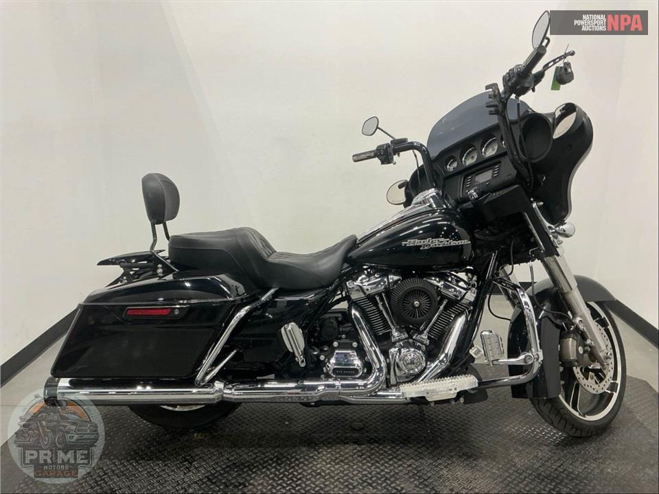 2019 Harley-Davidson FLHX STREET GLIDE — фото 1